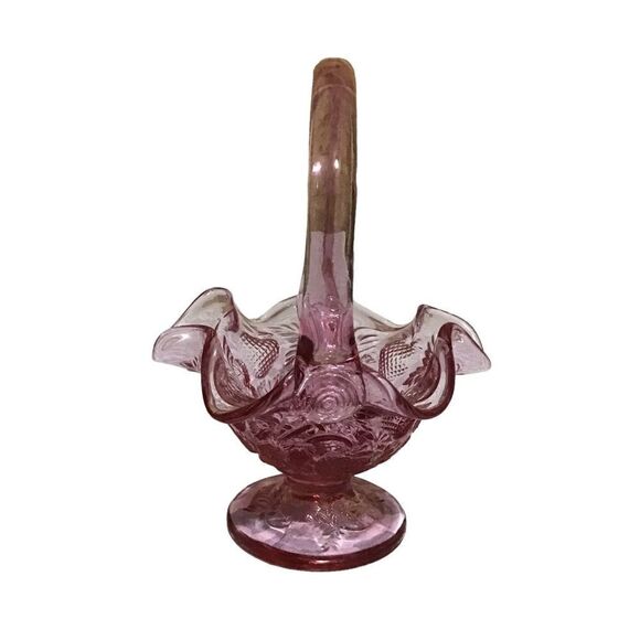 Vintage Fenton Pink Inverted Strawberry Mini Basket - Picture 4 of 7